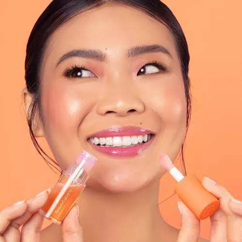 All About Lip Oil - Sunday Funday