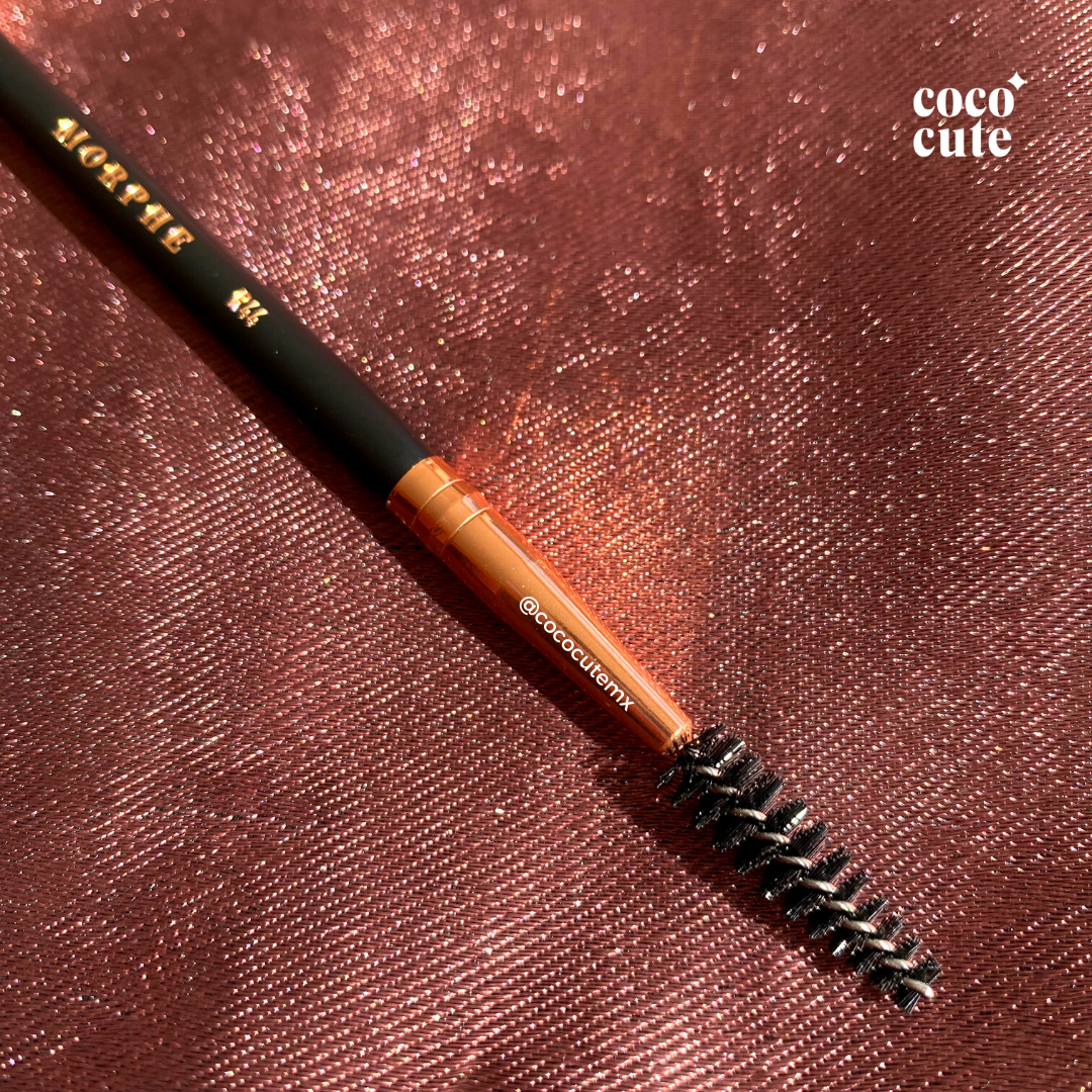 R44 - ANGLE LINER/SPOOLIE EYEBROW BRUSH