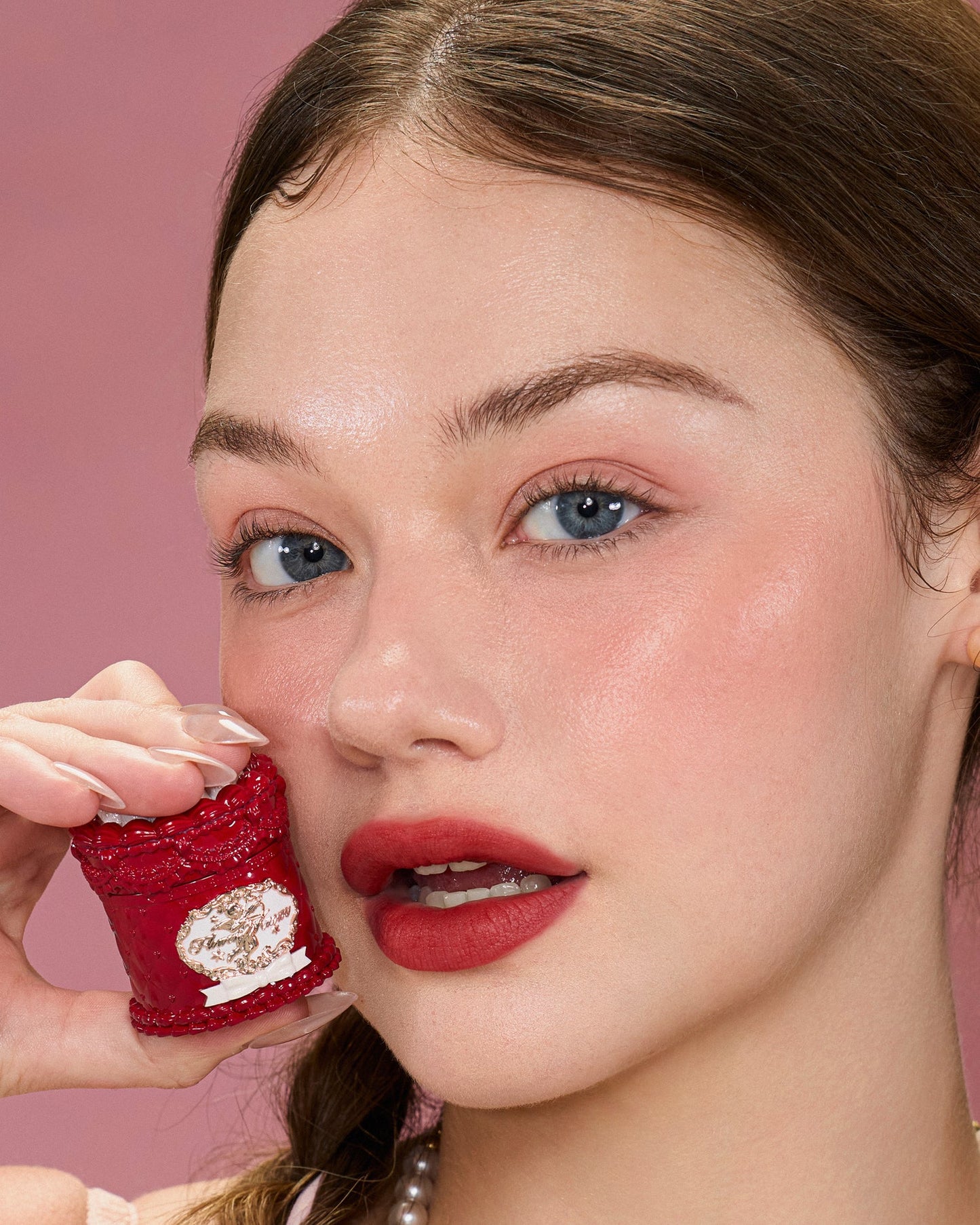 V09 Velvet - Strawberry Cupid Cake Lip Cream