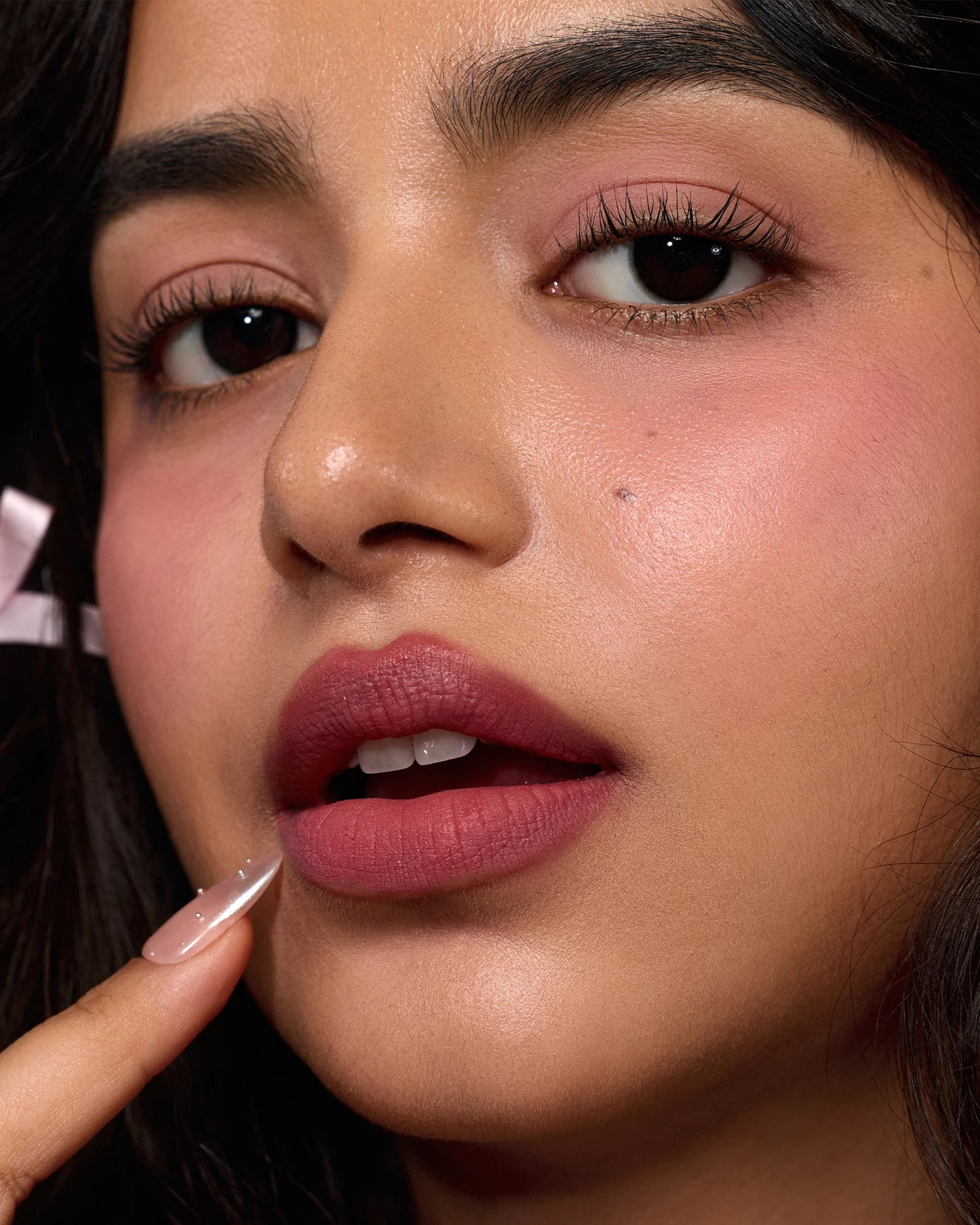 V05 Pineberry - Strawberry Cupid Cake Lip Cream