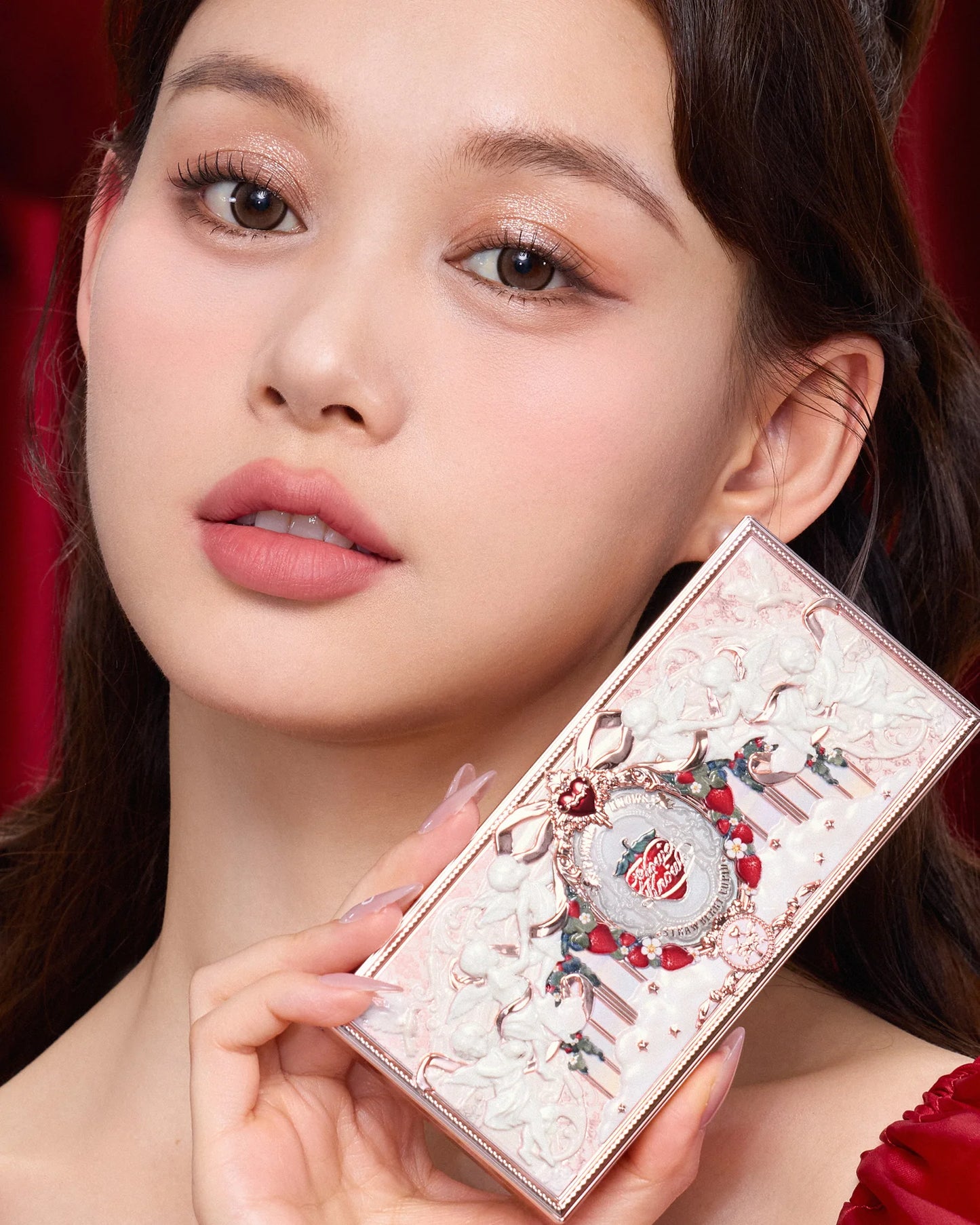 01 Honey Canele - Strawberry Cupid Makeup Palette