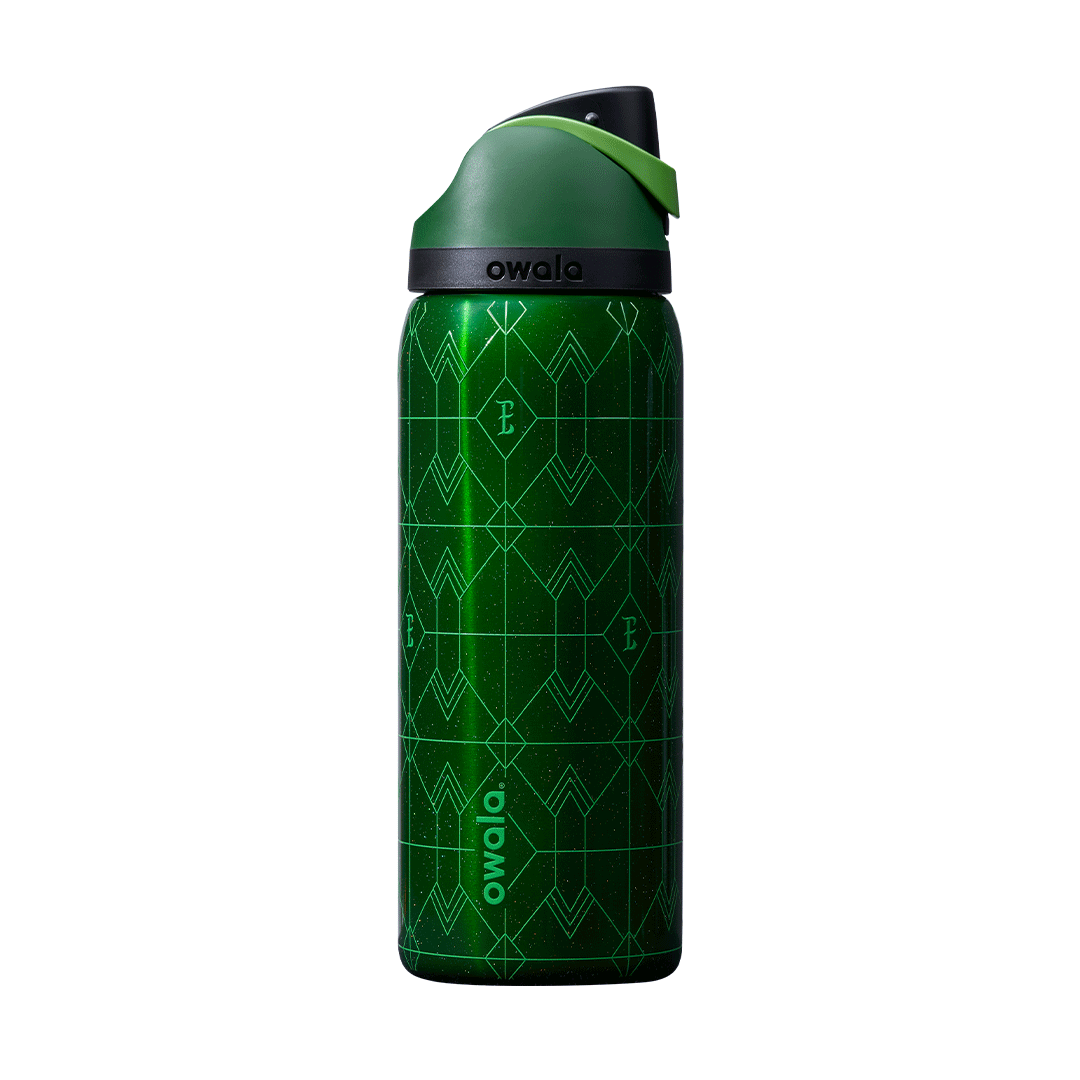 Owala FreeSip 32 oz Water Bottle - Wicked For Good - Elphaba