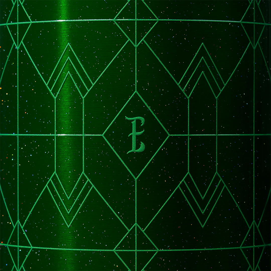 Owala FreeSip 32 oz Water Bottle - Wicked For Good - Elphaba