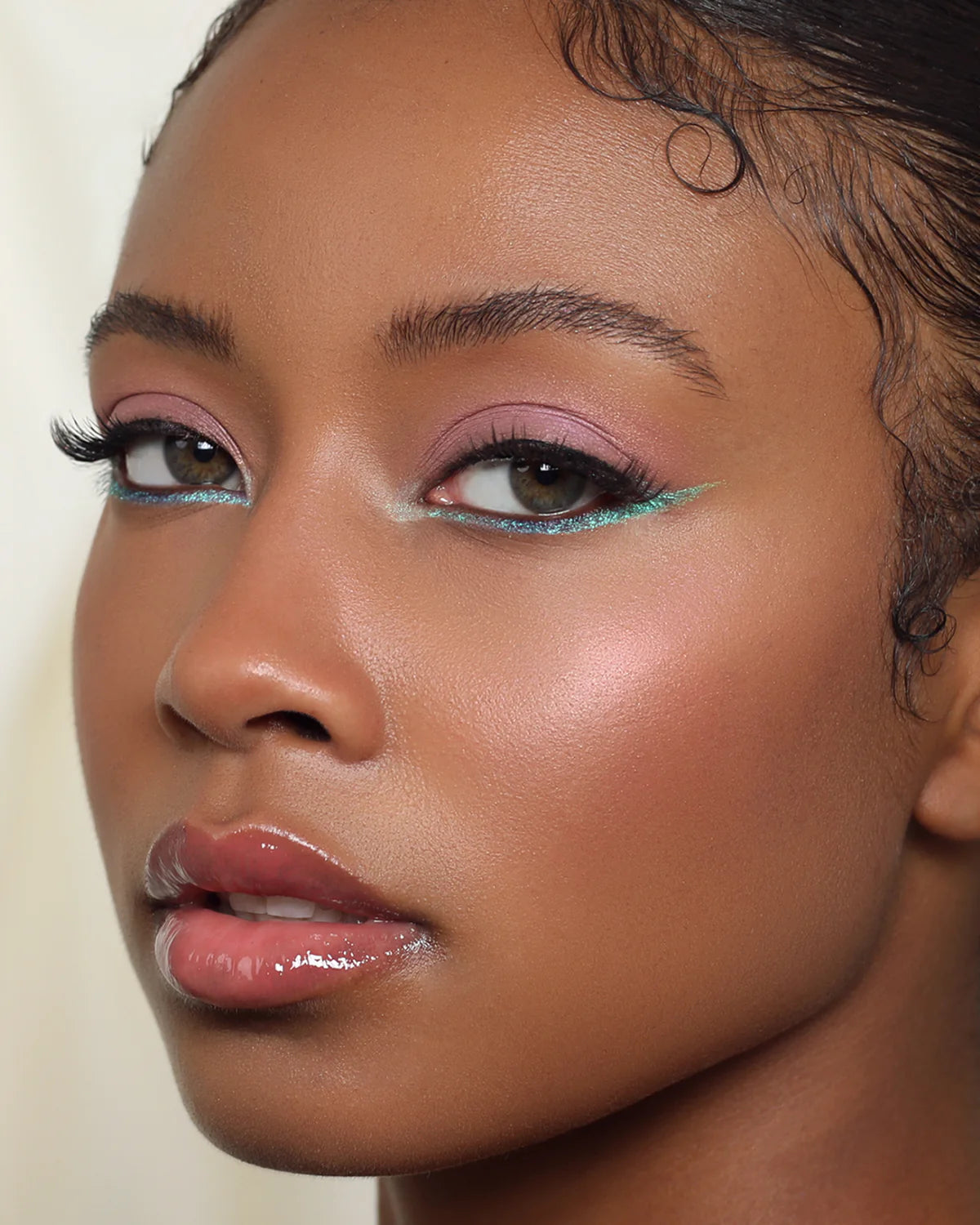 Supernova Multichrome Gel Liner - 015 Theia