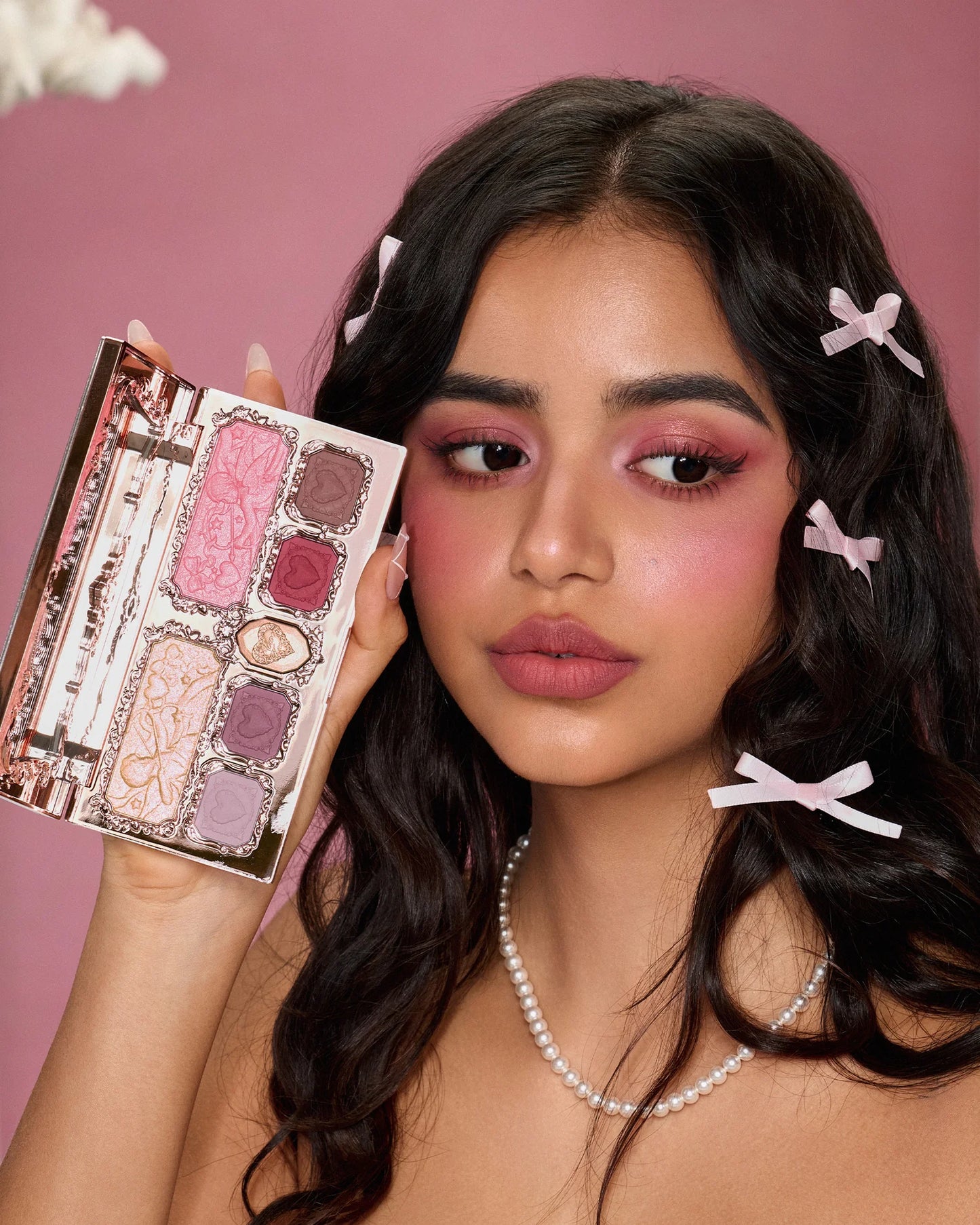 S02 Cupids Mischief - Strawberry Cupid Makeup Palette
