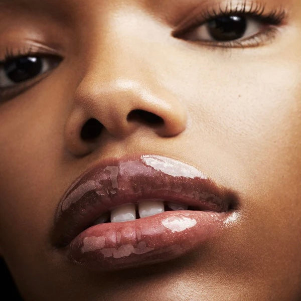 Hot Chocolit Fantasy - Gloss Bomb Universal Lip Luminizer