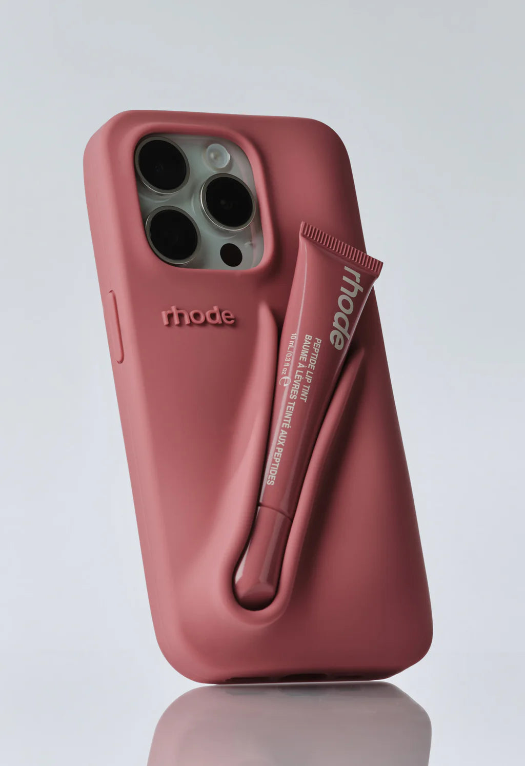 Salty Tan - Summer Lip Case - iPhone 15 Pro Max