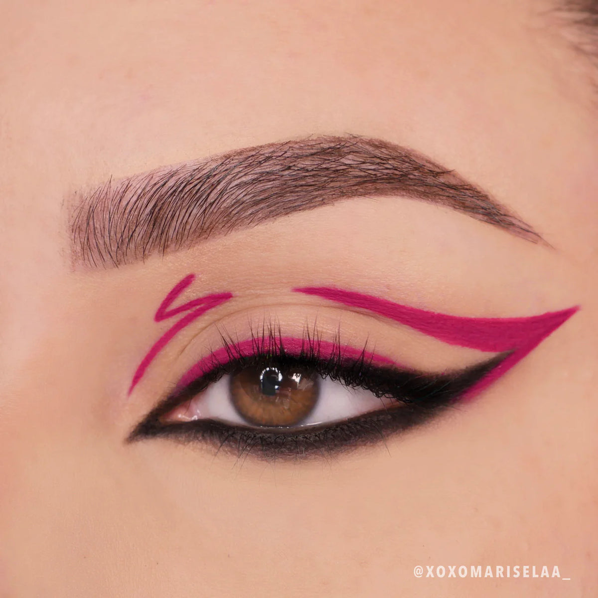 Statement Gel Liner - 02 Black